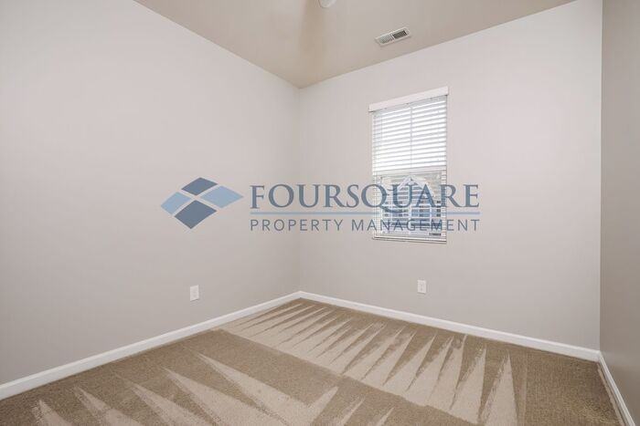 8887 Commons Townes Dr - Photo 6 of 23