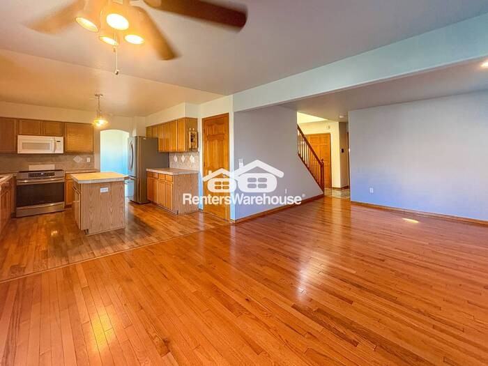 4392 Deephaven Ct - Photo 5 of 35