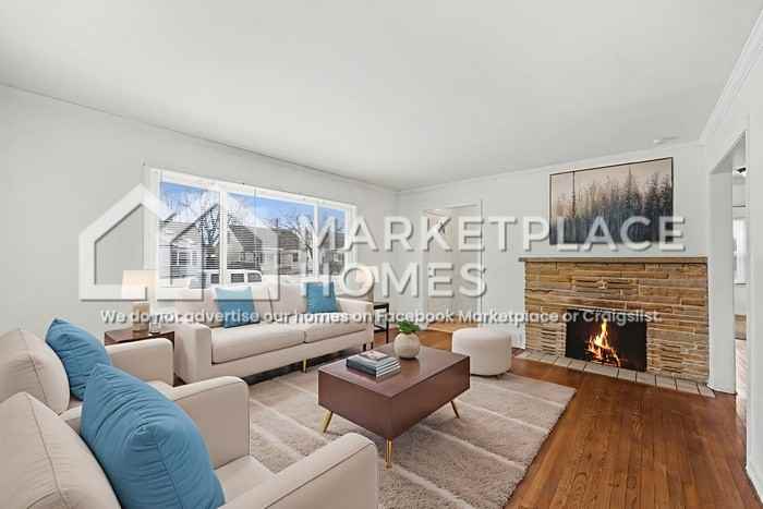 24865 Grove Ave - Photo 2 of 21