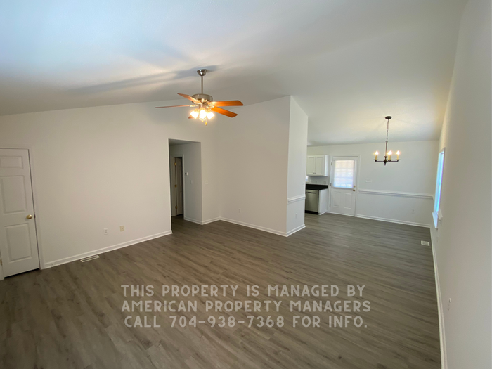 41 Ridge Ct Se - Photo 2 of 14