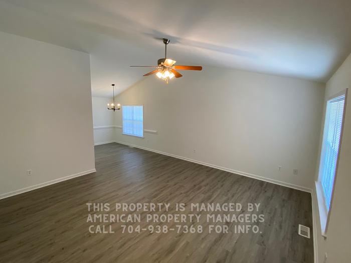 41 Ridge Ct Se - Photo 3 of 14