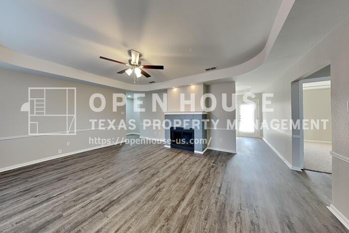 2507 Boulder Dr - Photo 4 of 21