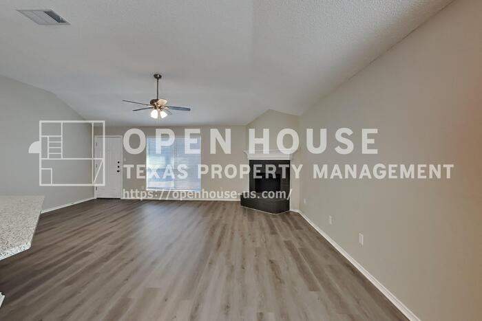 7921 Mourning Dove Dr - Photo 5 of 22