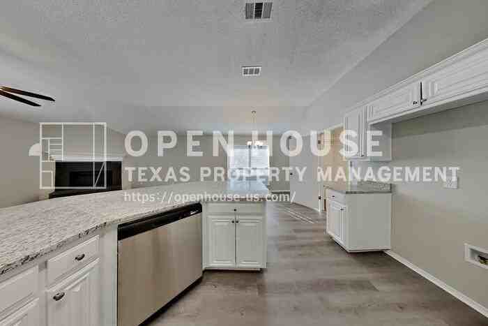 7921 Mourning Dove Dr - Photo 7 of 22