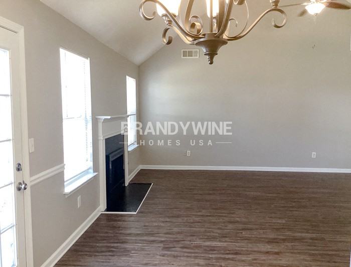 2056 Registry Pl - Photo 5 of 25