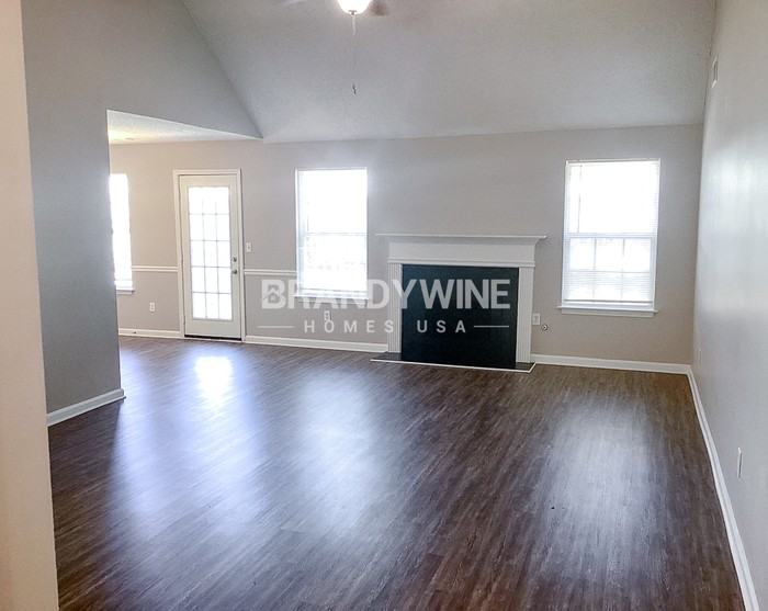 2056 Registry Pl - Photo 6 of 25