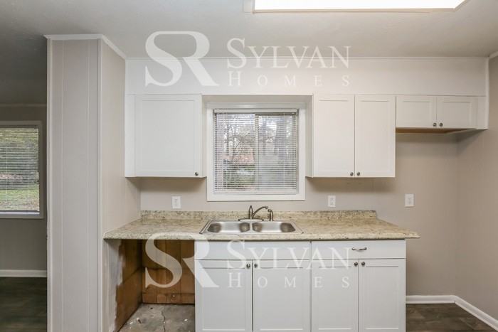 3156 Fleetwood Dr - Photo 7 of 16