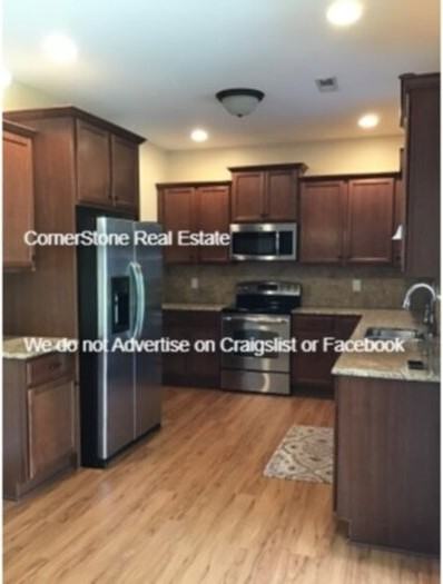 440 Wood Point Dr - Photo 7 of 38