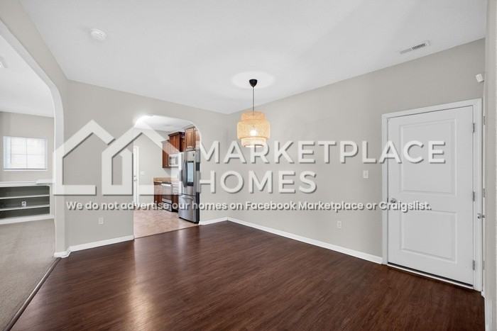 1337 King Arthur Dr - Photo 6 of 32