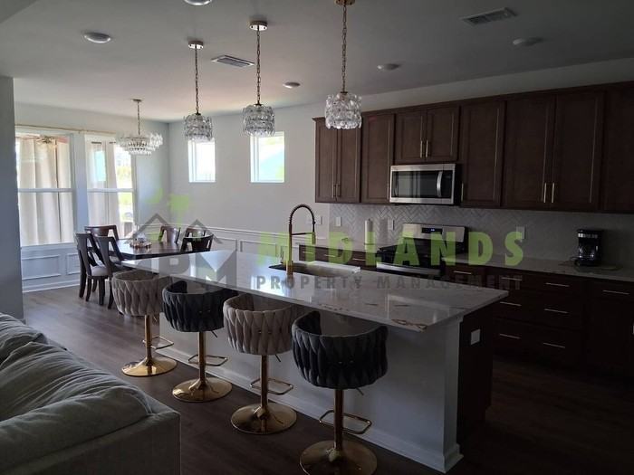 1127 Eagleston Way - Photo 4 of 25