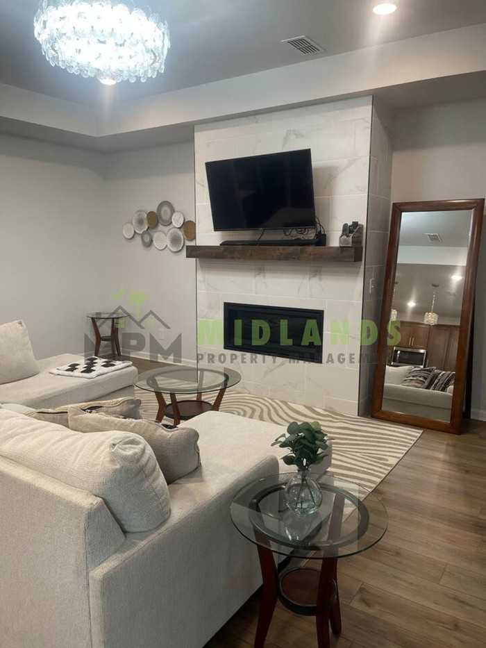 1127 Eagleston Way - Photo 5 of 25