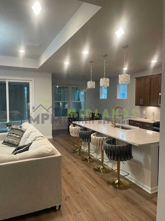 1127 Eagleston Way - Photo 7 of 25