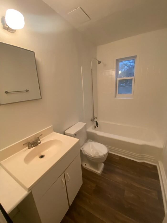 601 Seminole Ave Ne #A - Photo 4 of 4