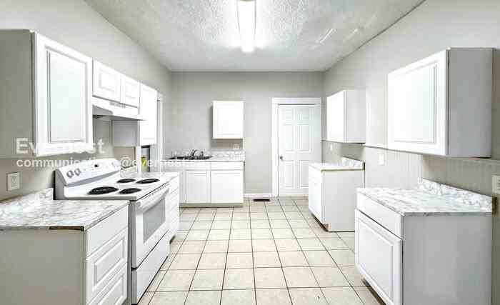 1340 43rd Street Ensley - Photo 3 of 24