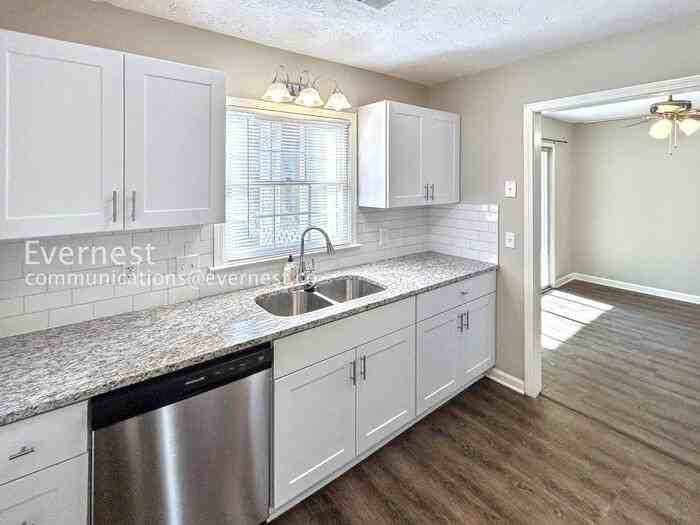 295 E Burns Ct Sw #A - Photo 4 of 28