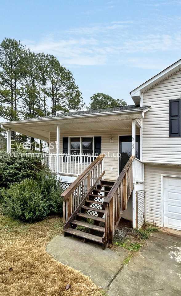 33 Cathedral Hts Sw - Photo 2 of 32