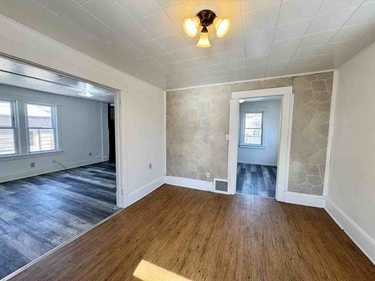 2709 Abbott Pl Nw #NA - Photo 2 of 11