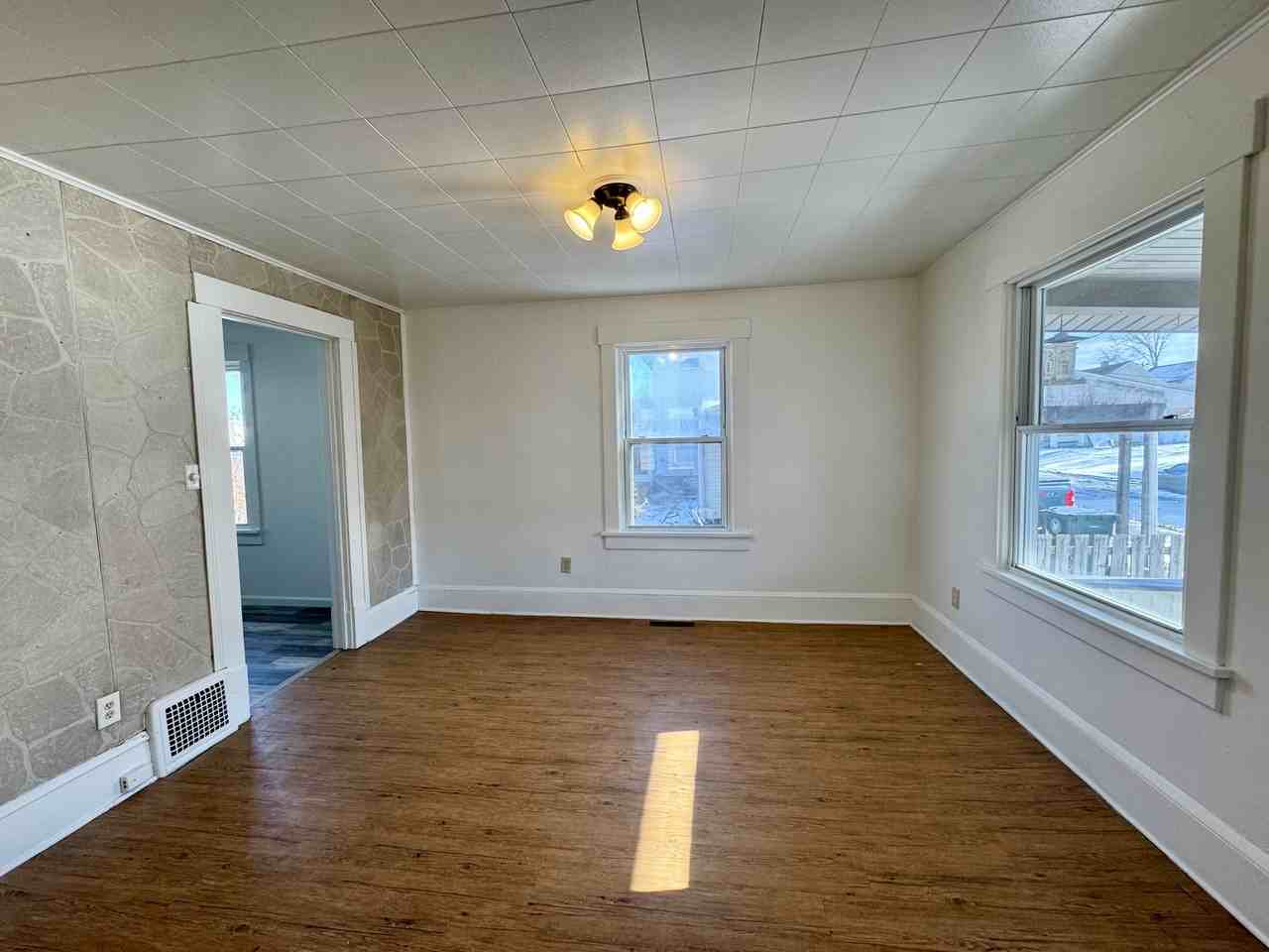 2709 Abbott Pl Nw #NA - Photo 3 of 11