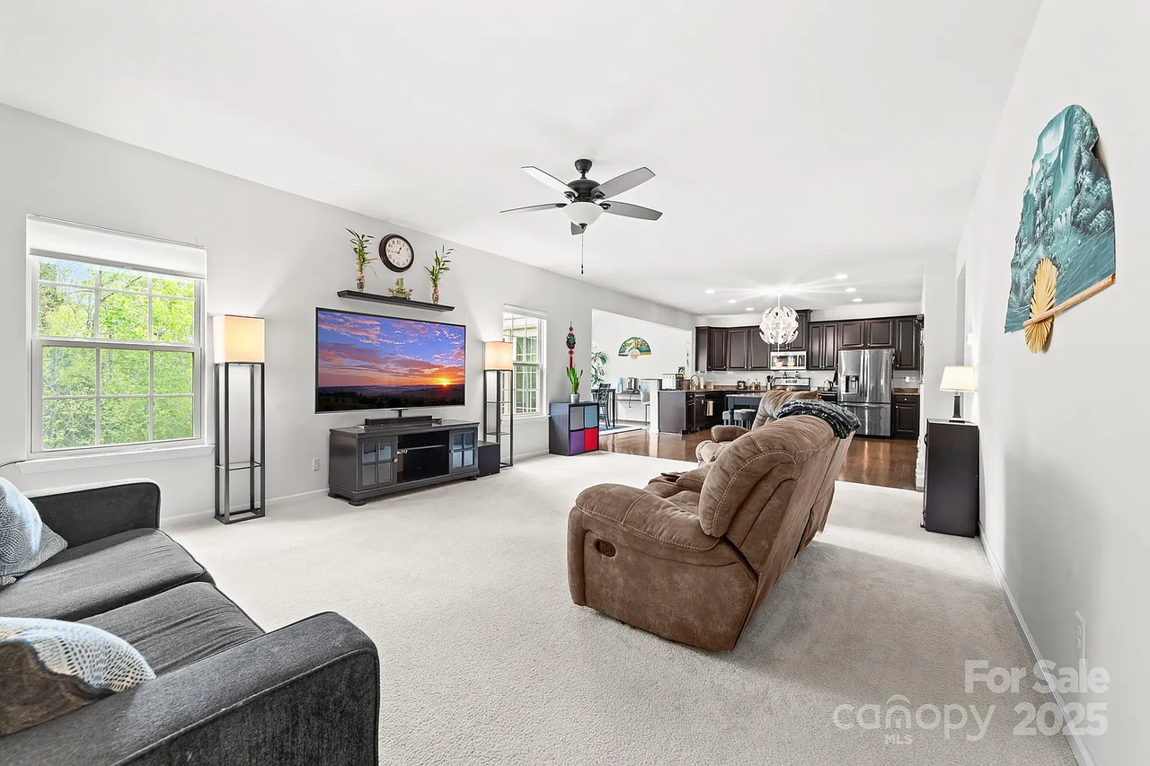 6702 Carradale Way #NA - Photo 3 of 18