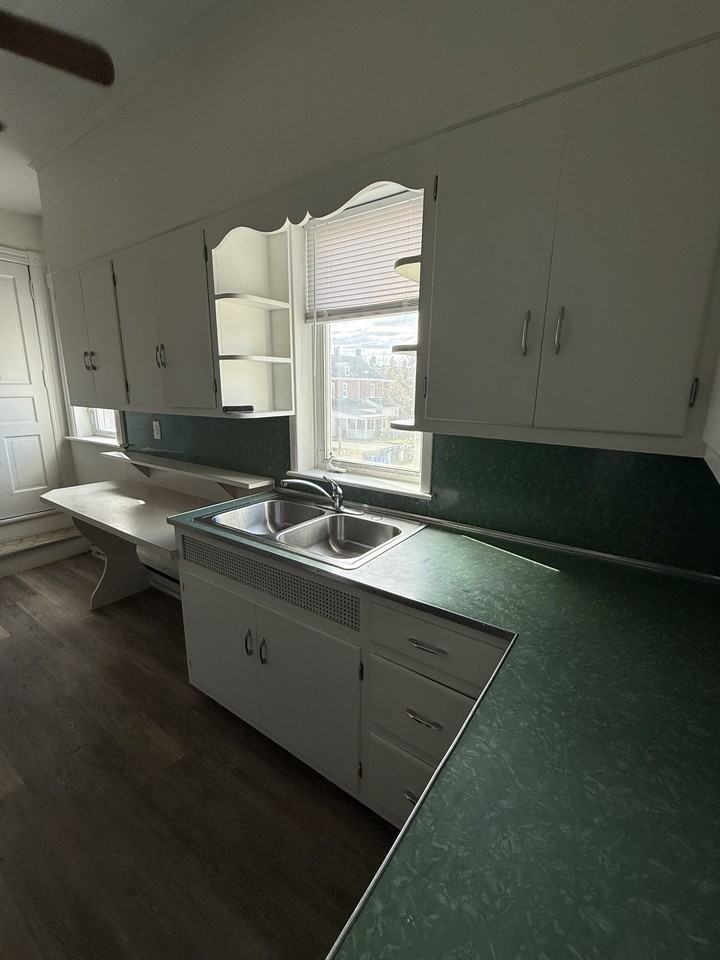 312 S Broad St #2 - Photo 2 of 10