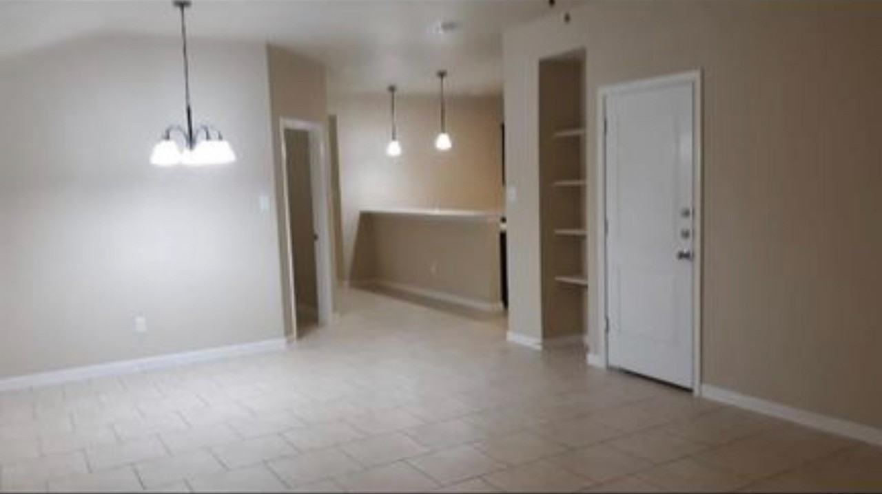 4304 Ivory Ln #A - Photo 5 of 18