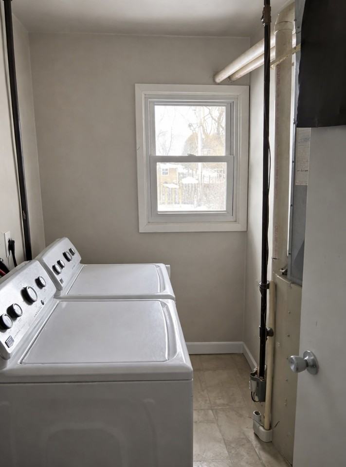 414 N Saint Bernard Dr #412 - Photo 6 of 9