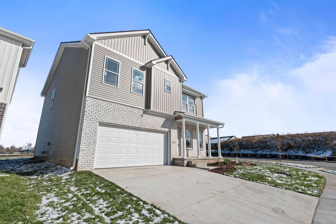 100 Lambert Field - Photo 4 of 20