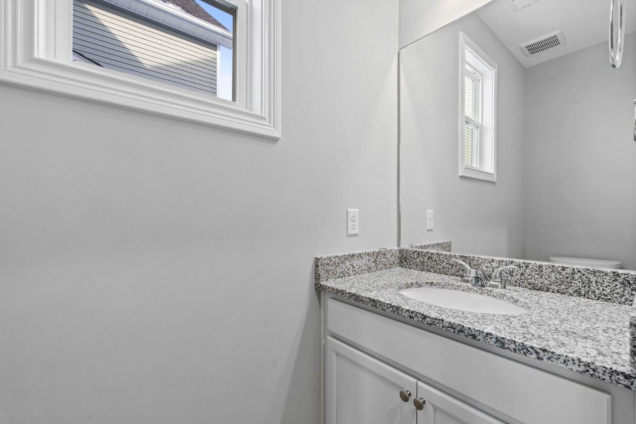 108 Lambert Fld - Photo 6 of 11