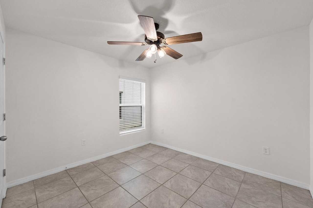 13692 Thimbleberry Dr - Photo 7 of 11