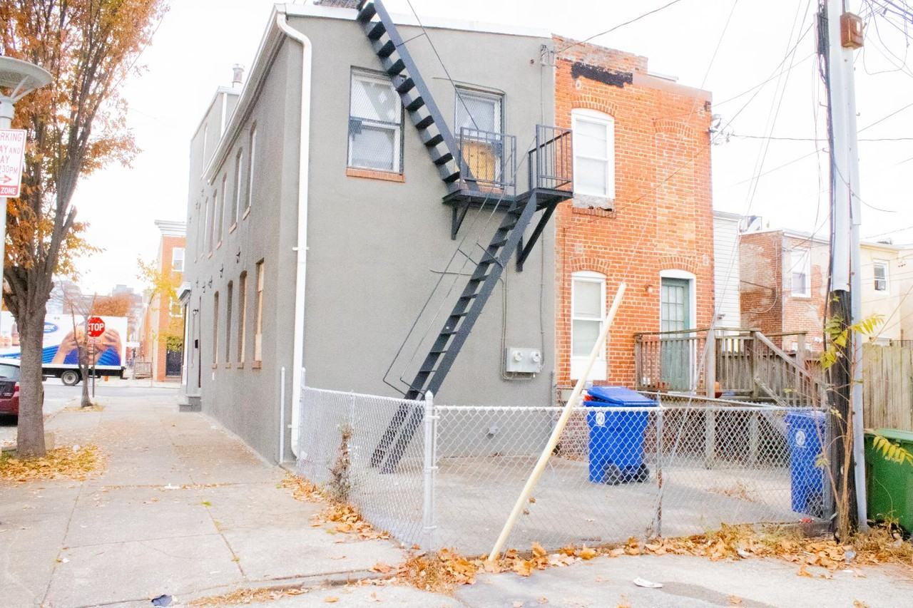 501 N Patterson Park Ave - Photo 2 of 3