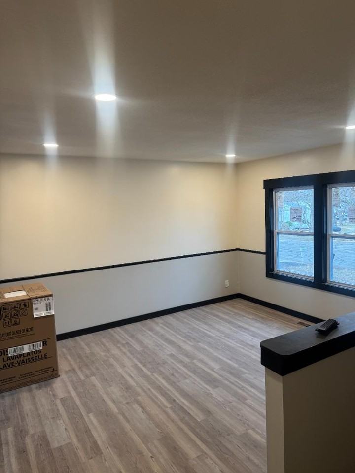 3140 Sw Crest Dr - Photo 3 of 10