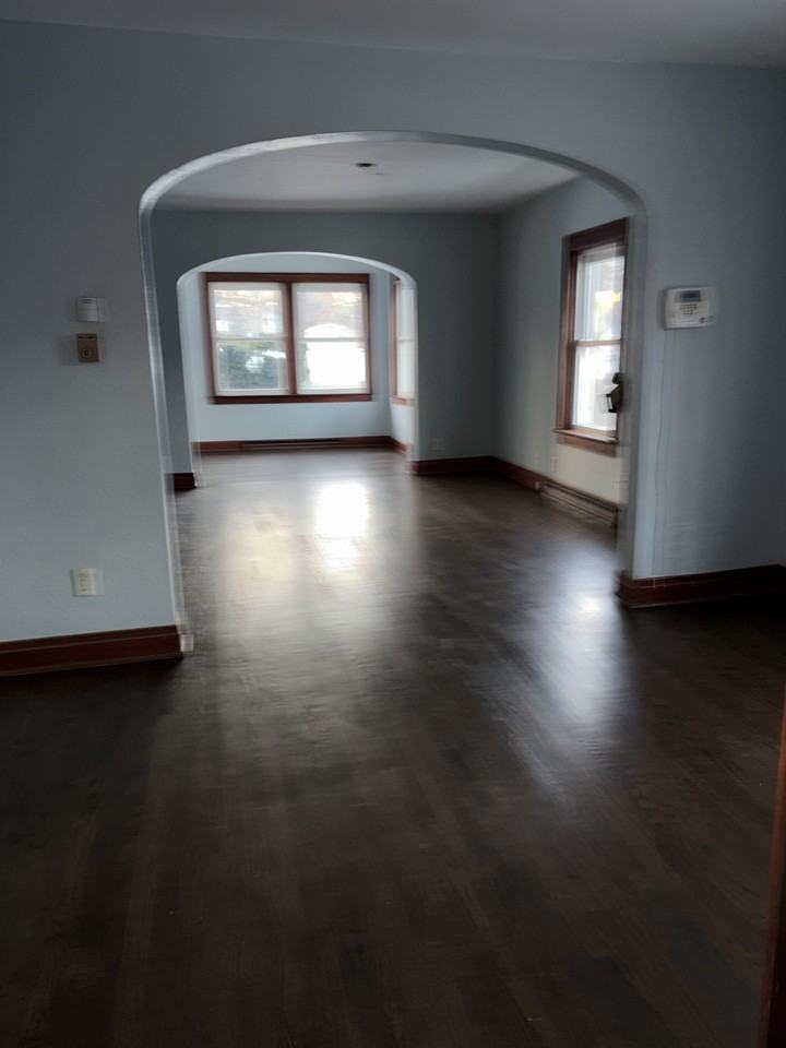 2805 Emmaus Ave #1stFL - Photo 2 of 9