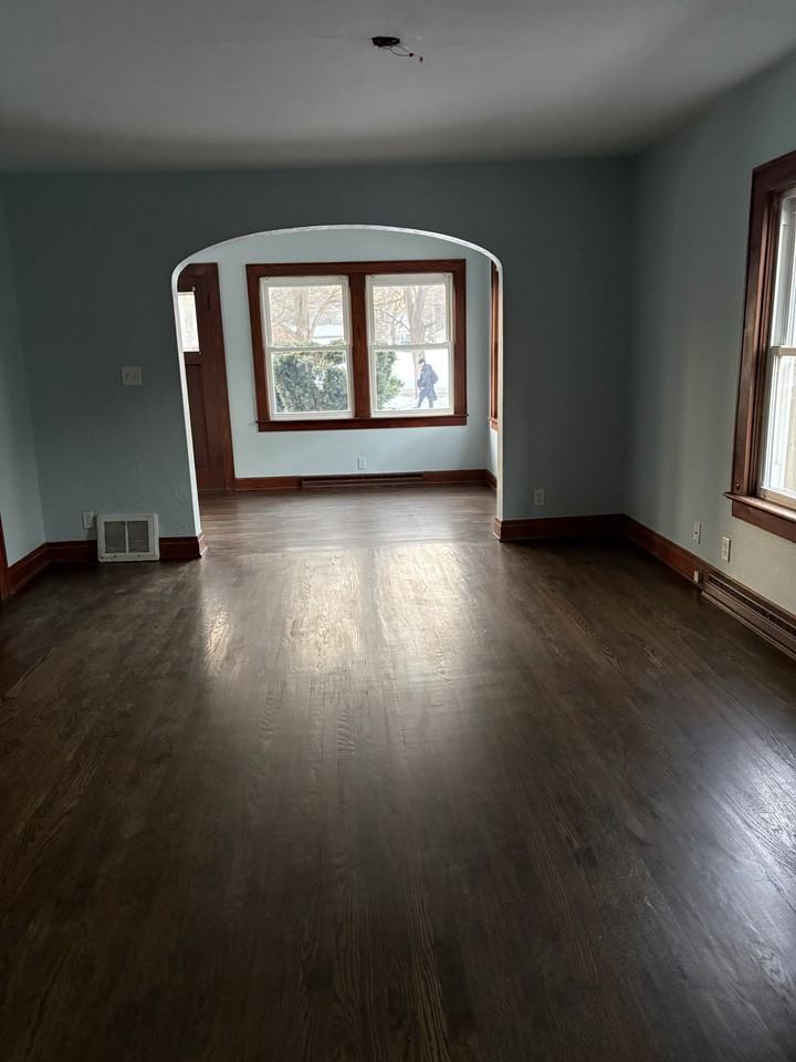 2805 Emmaus Ave #1stFL - Photo 4 of 9