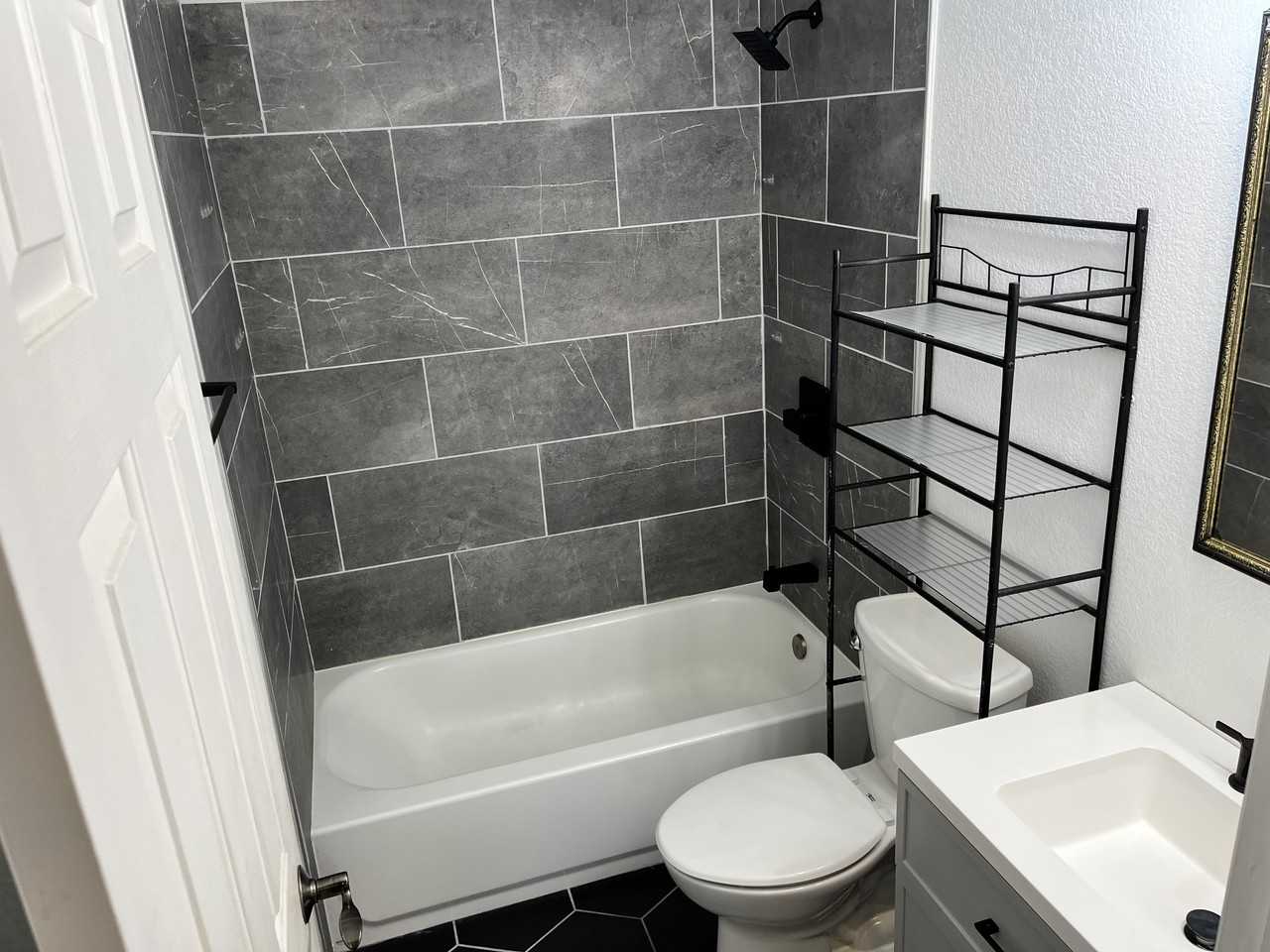 517 Broadview Dr #NA - Photo 5 of 8