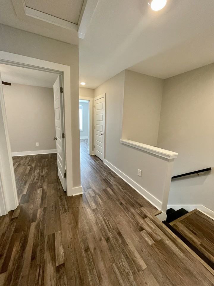 33 Zentry Pl #1 - Photo 7 of 14