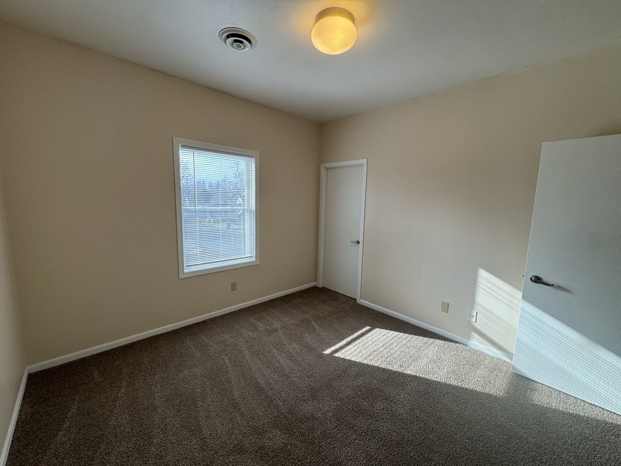 1400 North Avenue - 218 #218 - Photo 5 of 5