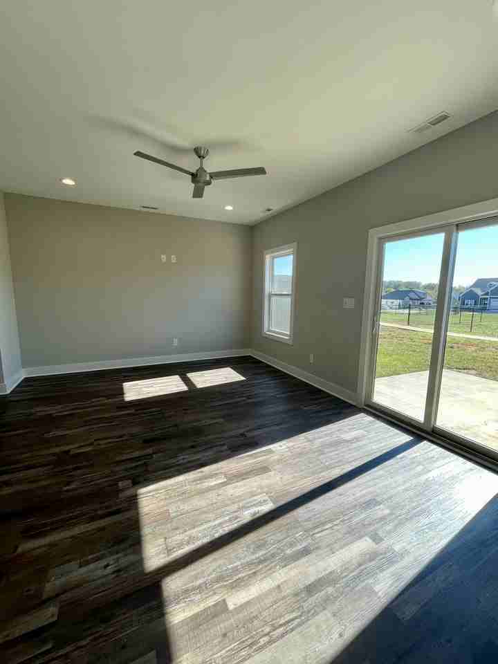 39 Zentry Pl #1 - Photo 6 of 17