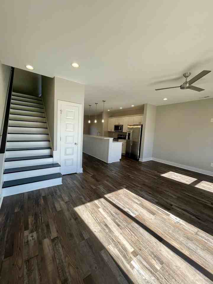 39 Zentry Pl #1 - Photo 7 of 17