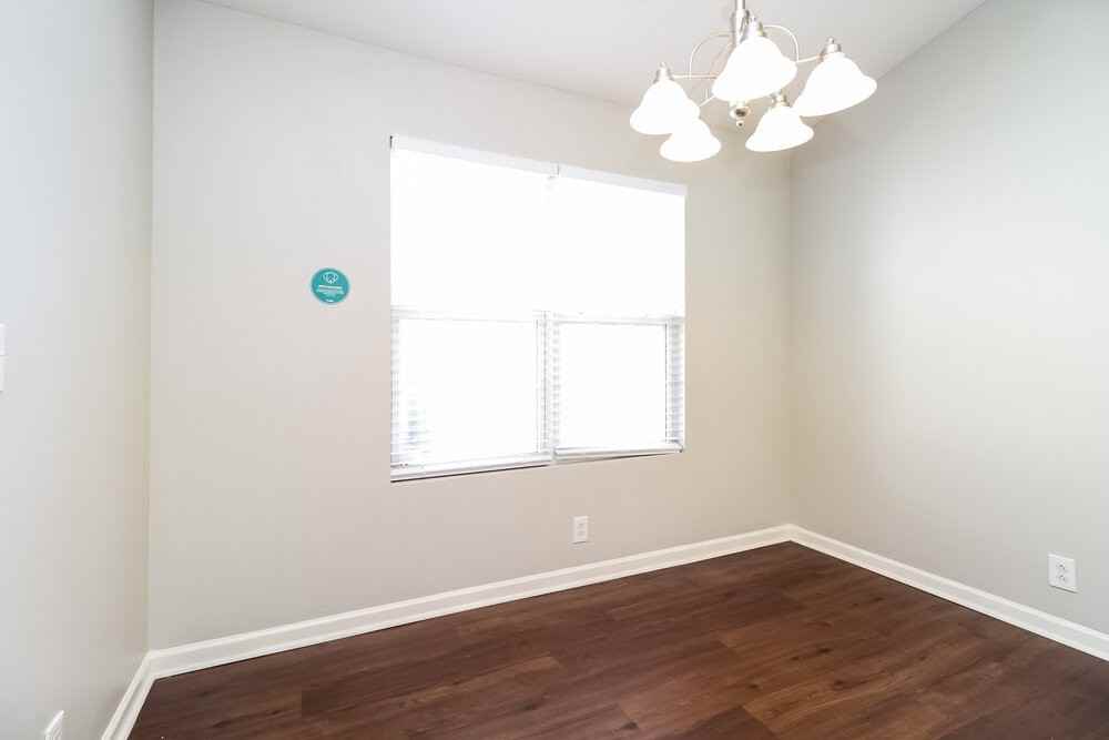 5039 Boyd Dr - Photo 4 of 16