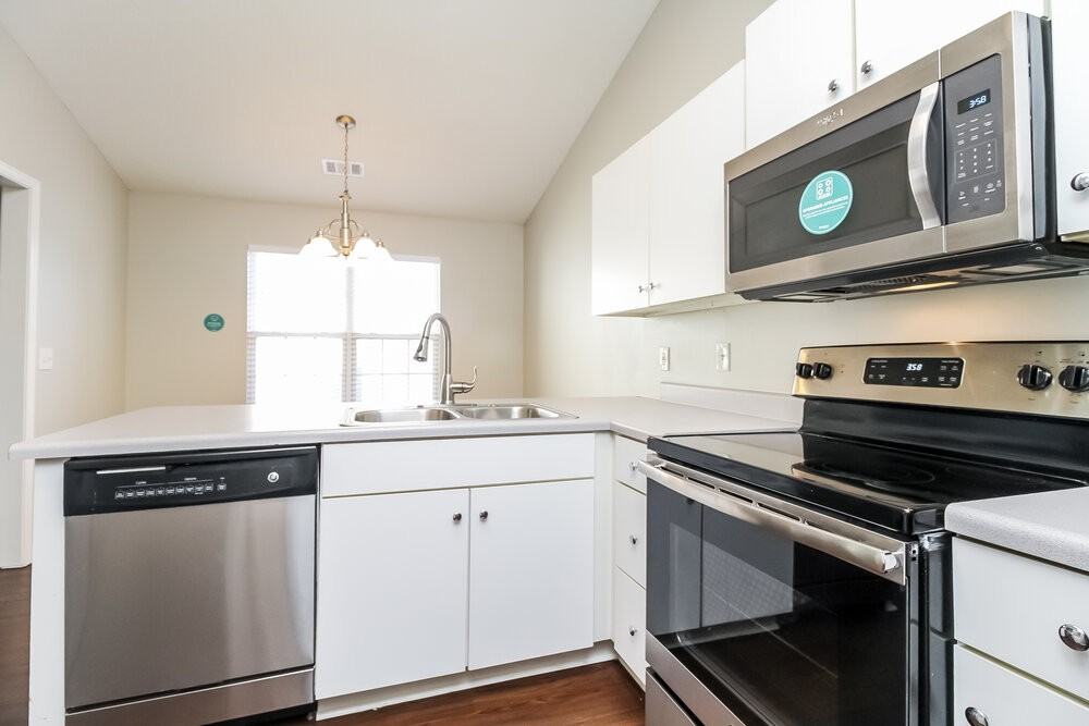 5039 Boyd Dr - Photo 7 of 16