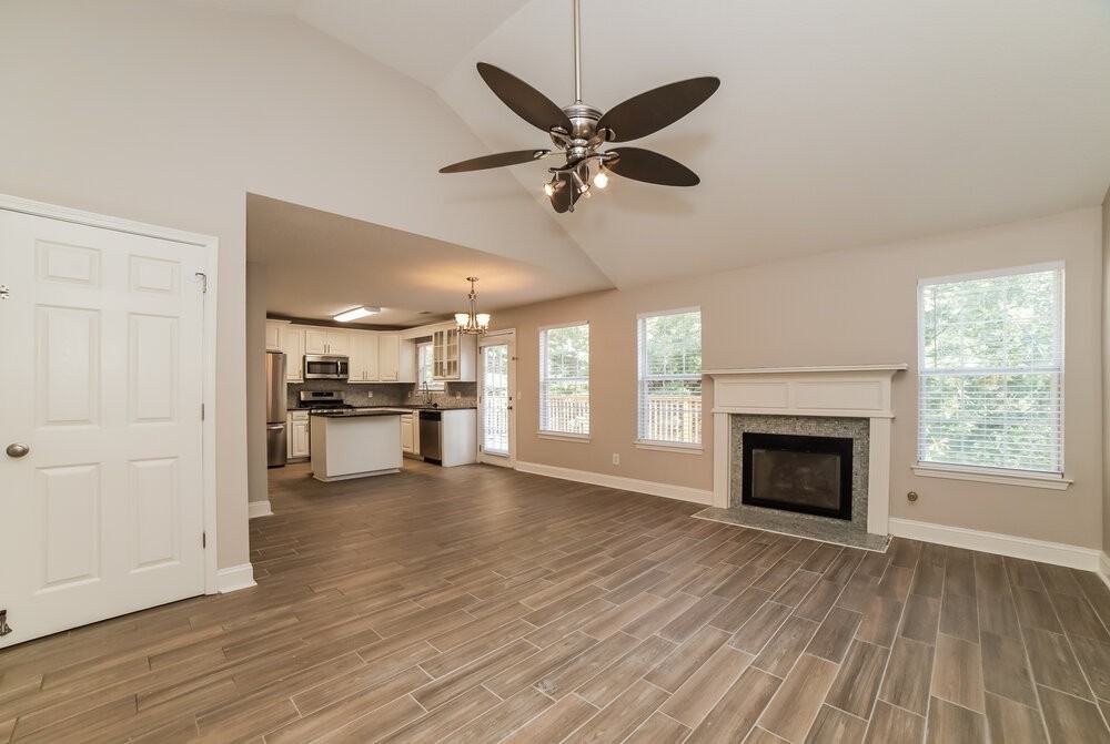 2980 Highland Hill Pkwy - Photo 5 of 16