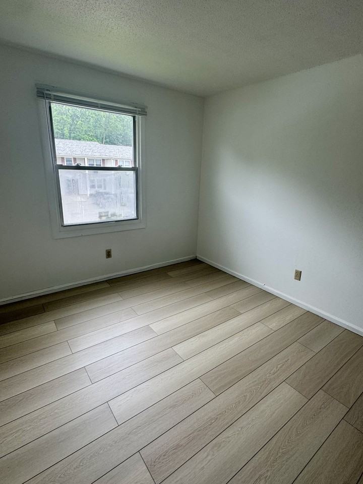5271 Easkwick Dr. - 5255 #5255 - Photo 7 of 9