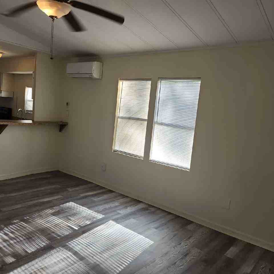 85028 Patricia Ct - Photo 2 of 25