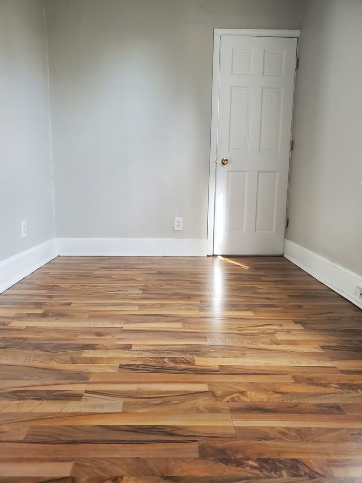 1525 Roosevelt St #1 - Photo 7 of 11