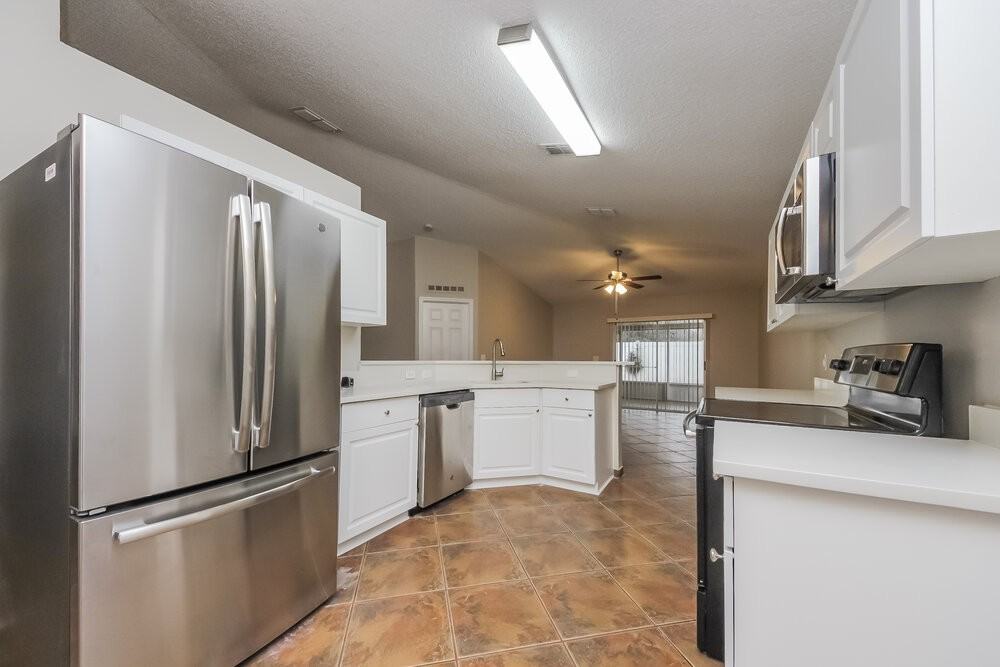 11737 Pethrick Dr - Photo 6 of 15