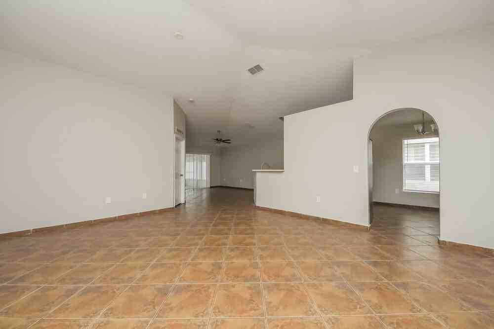 11737 Pethrick Dr - Photo 7 of 15