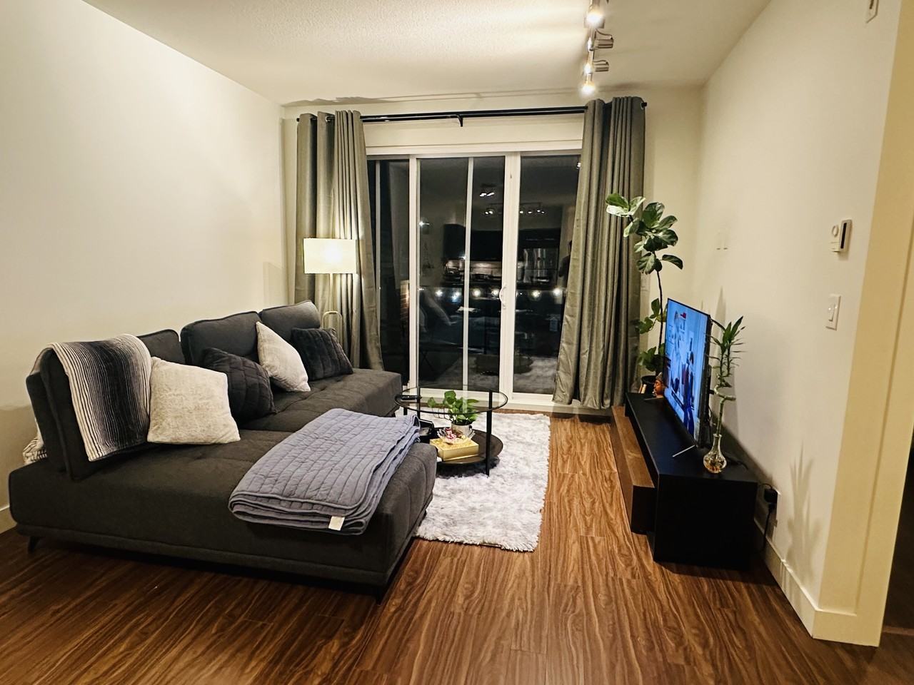 1975 309-1975 Mccallum Road #1 - Photo 4 of 10