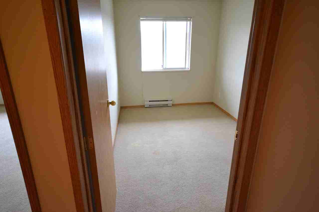 7694 Sardis Creekside Apartments #1 - Photo 6 of 7