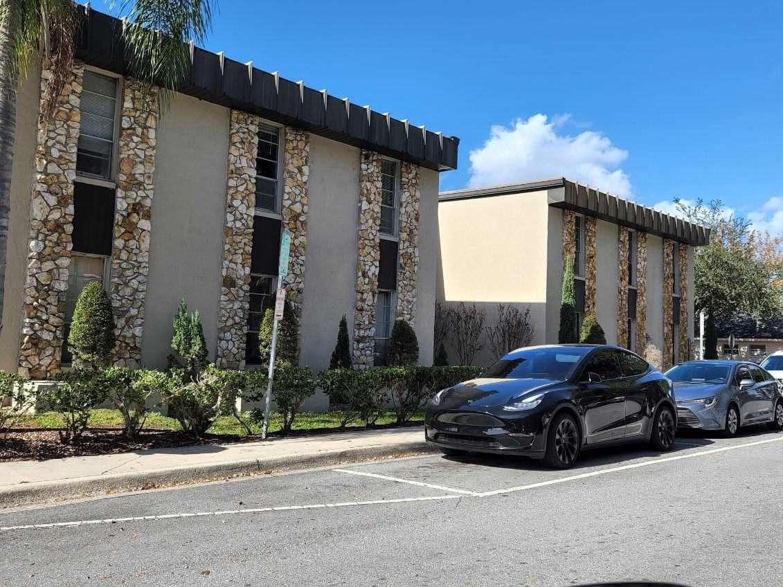 20 S Rose Ave #5 - Photo 2 of 11