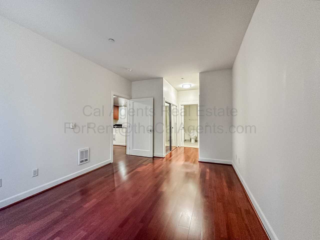 585 9th Street - 1Unit 358 #1 - Photo 7 of 10